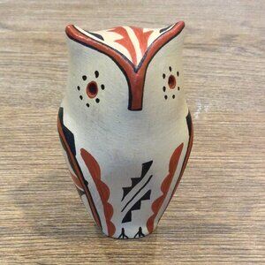 Vintage Juana Jemez Native American - Indian Handmade Clay Owl Signed